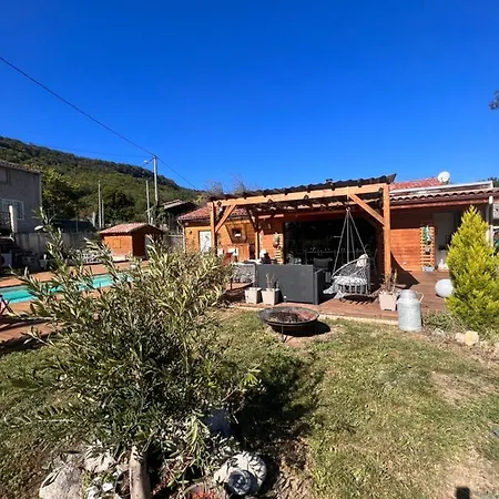 Chalet Maison En Bois Paisible *