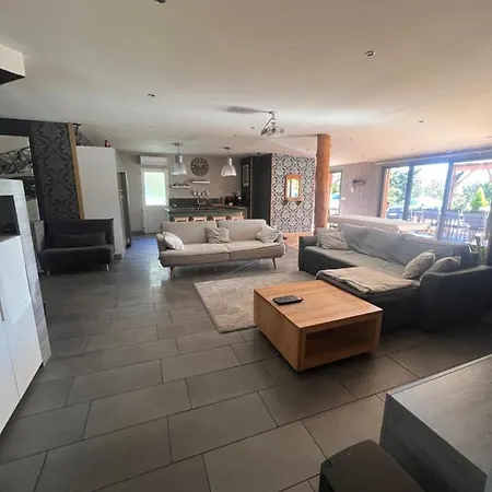 Chalet Maison En Bois Paisible *